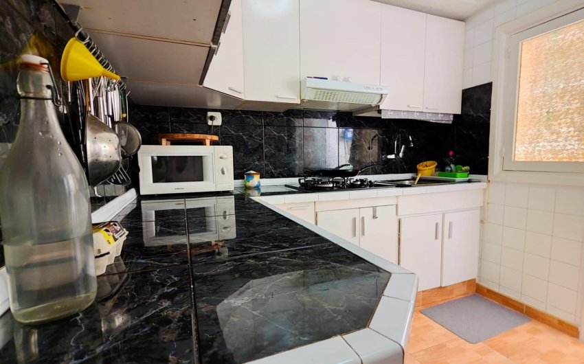 Resale - Apartamento -
Torrevieja - Centro