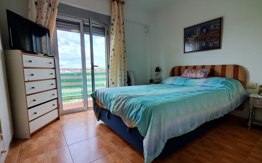 Resale - Apartamento -
Torrevieja - Centro