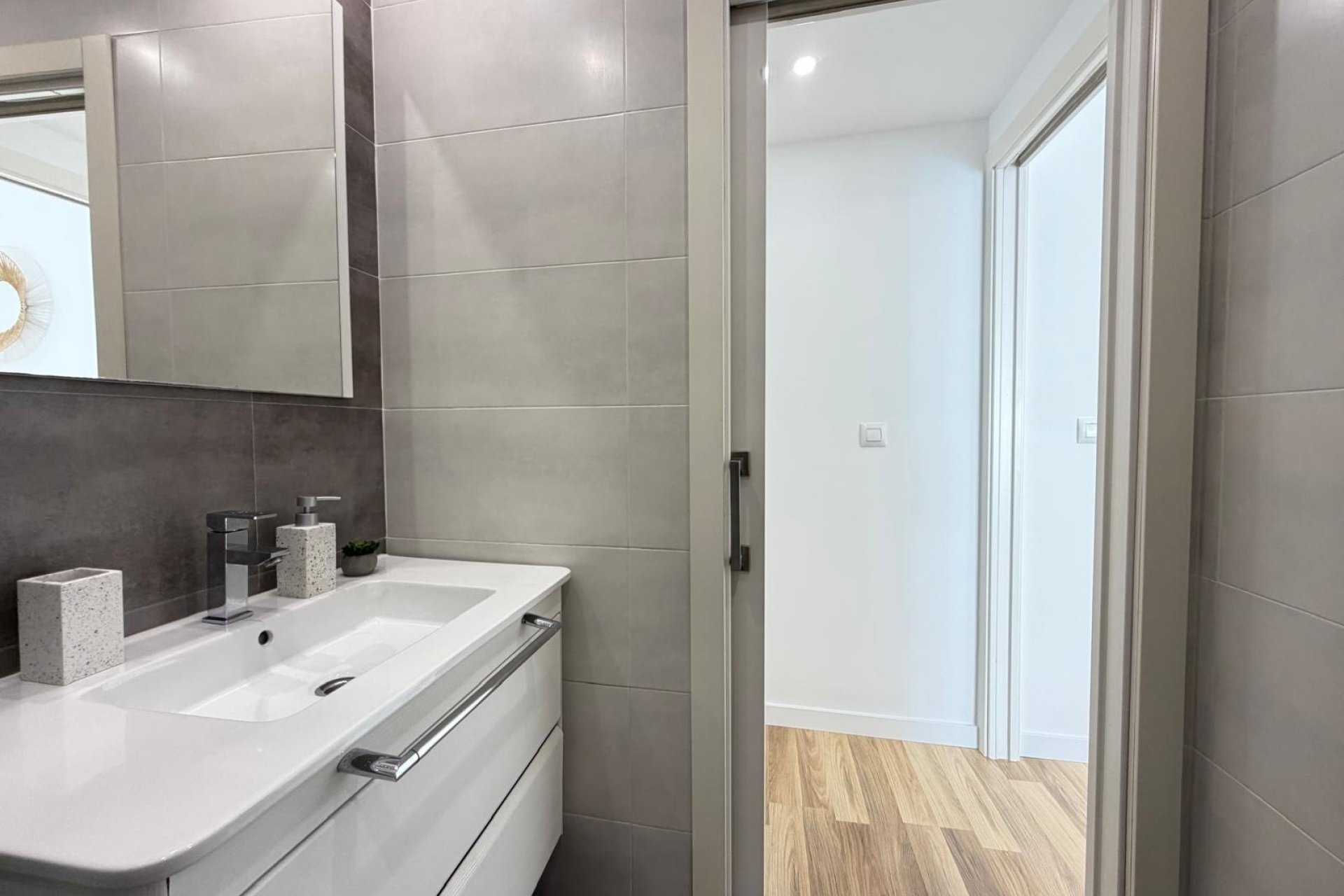 Resale - Apartamento -
Torrevieja - Centro
