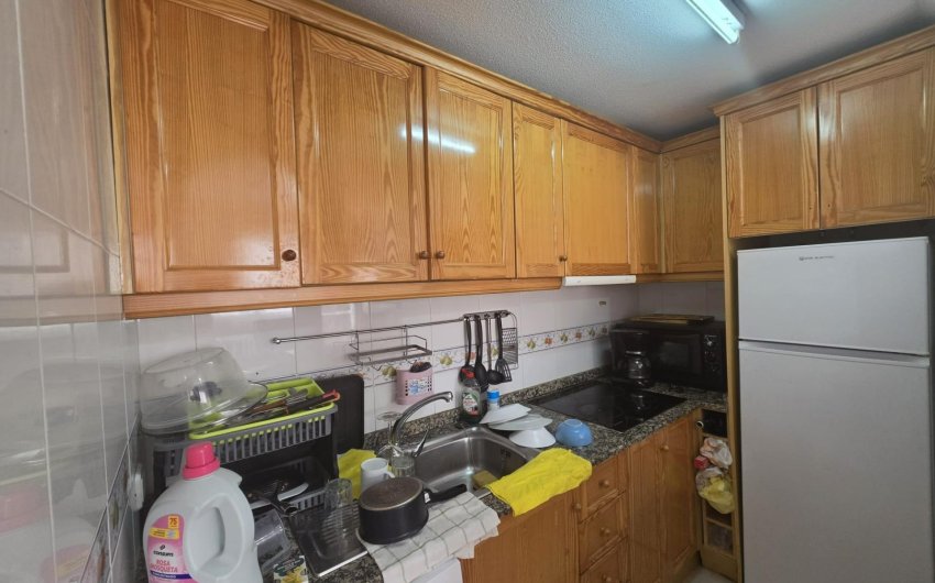 Resale - Apartamento -
Torrevieja - Centro