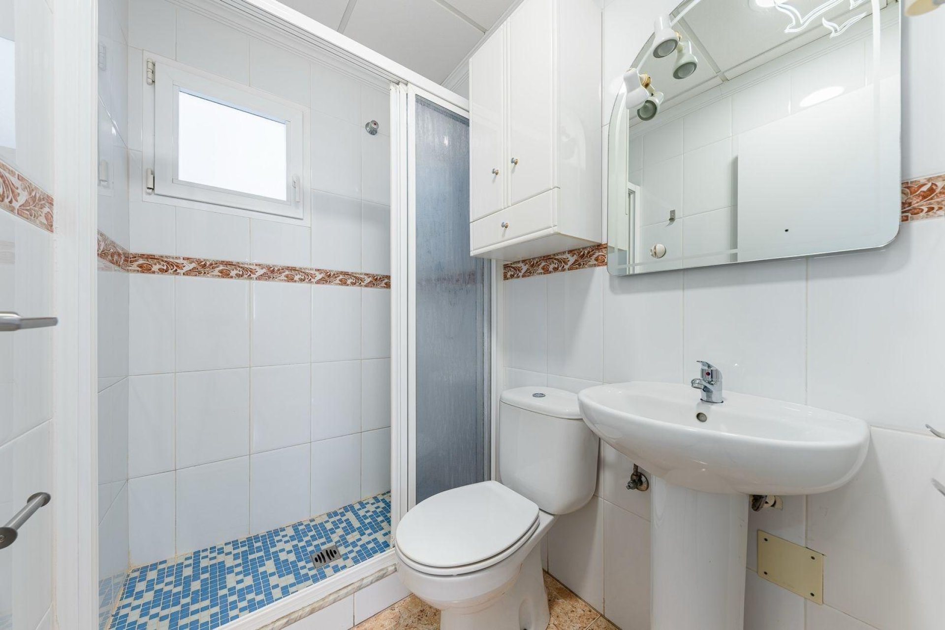 Resale - Apartamento -
Torrevieja - Centro