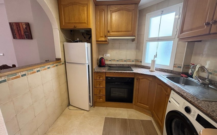 Resale - Apartamento -
Torrevieja - Centro
