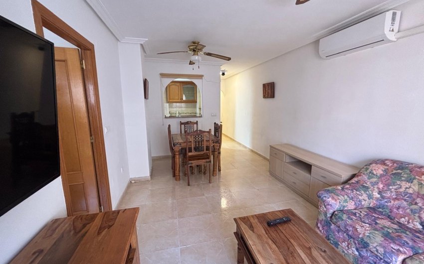 Resale - Apartamento -
Torrevieja - Centro
