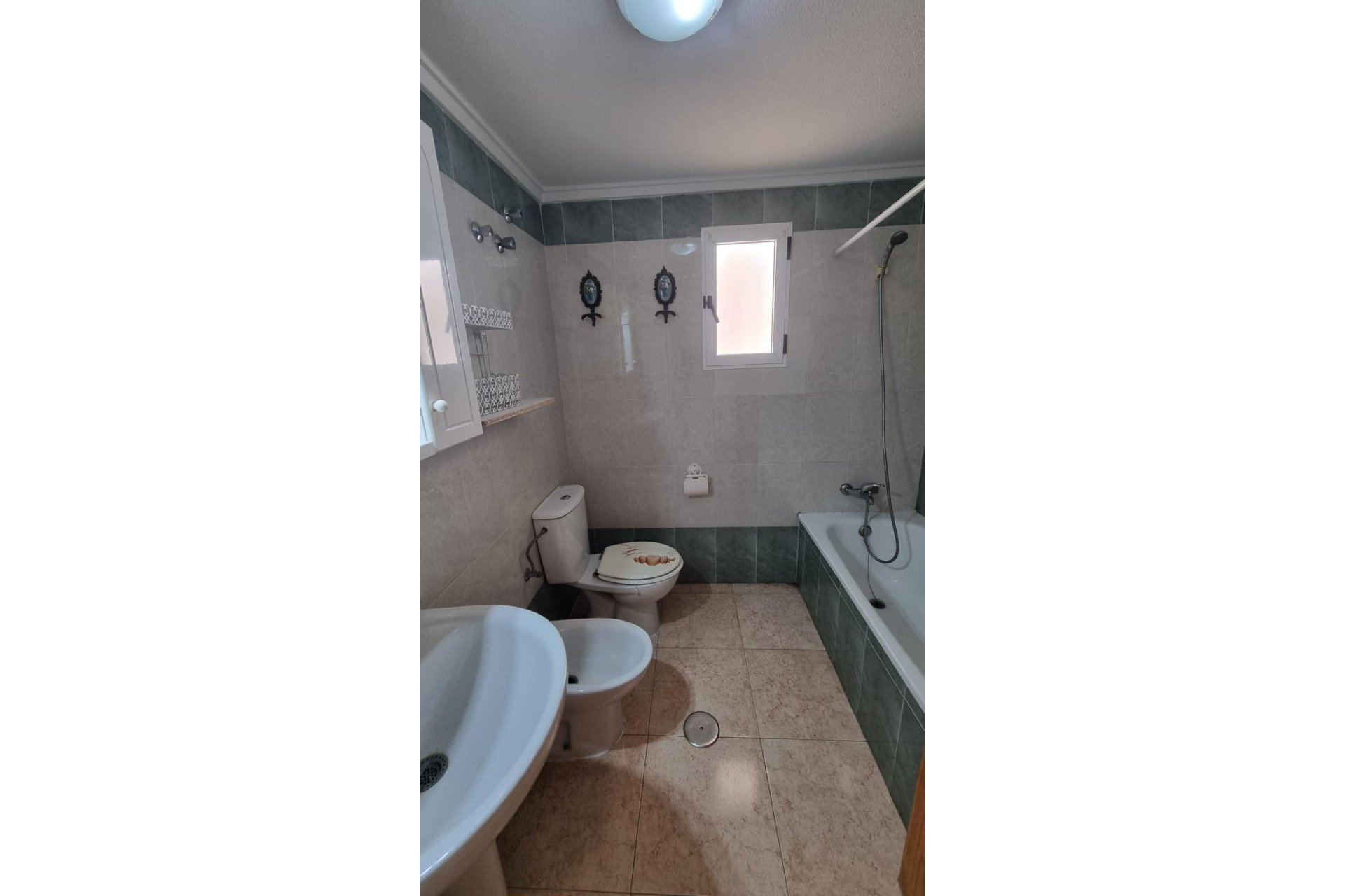 Resale - Apartamento -
Torrevieja - Centro