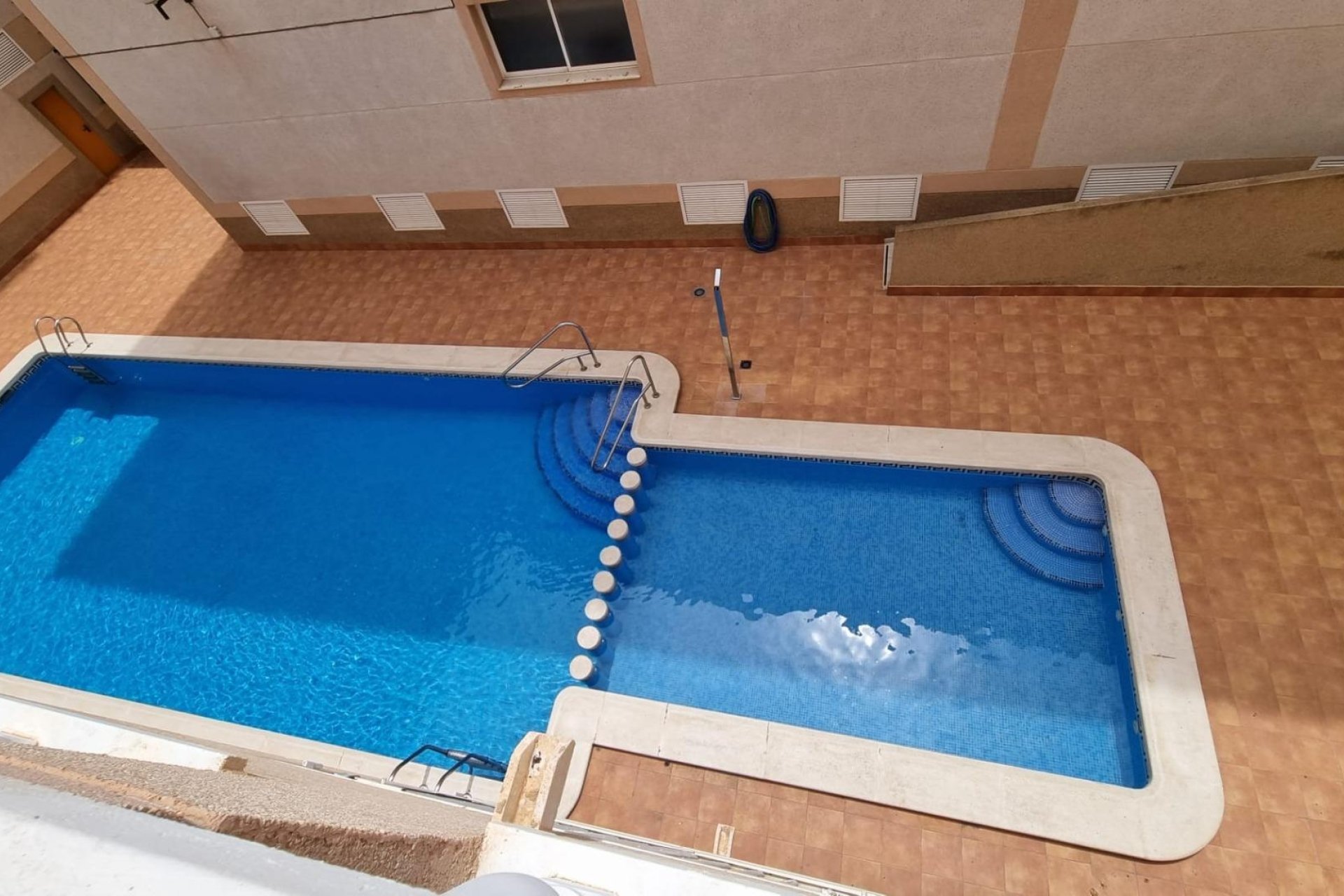 Resale - Apartamento -
Torrevieja - Centro