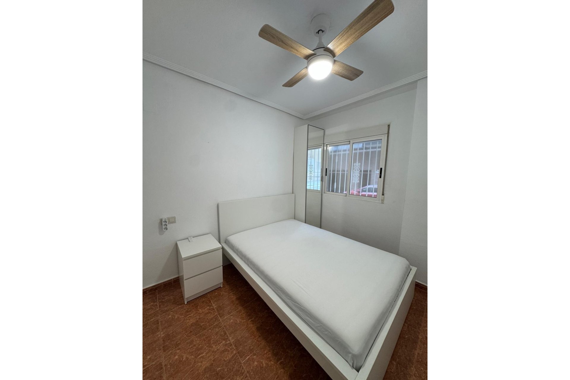 Resale - Apartamento -
Torrevieja - Centro
