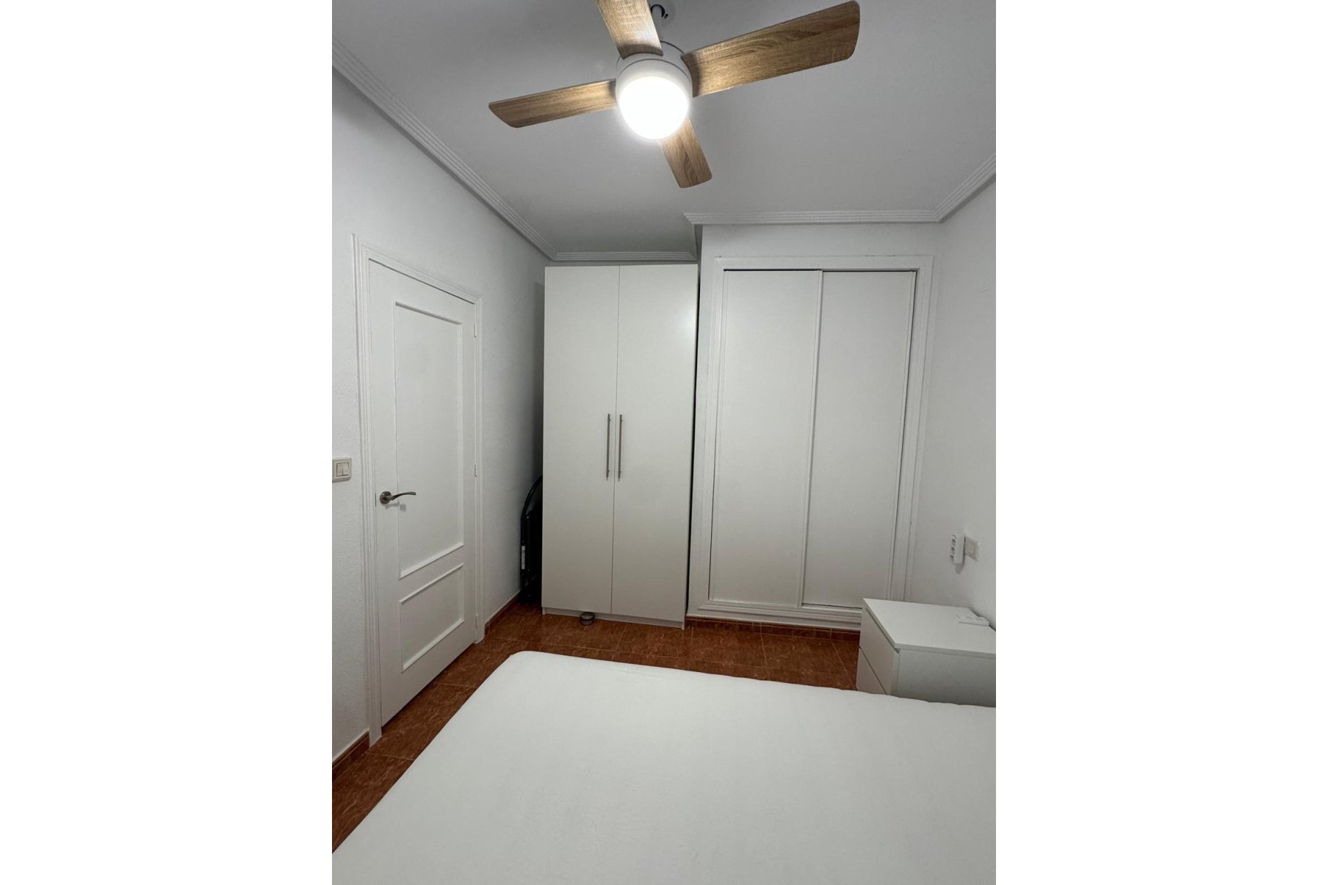 Resale - Apartamento -
Torrevieja - Centro