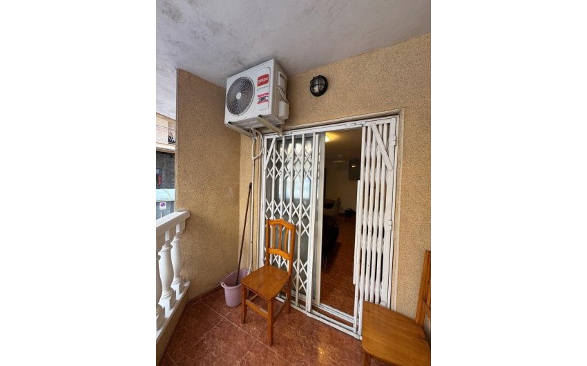 Resale - Apartamento -
Torrevieja - Centro