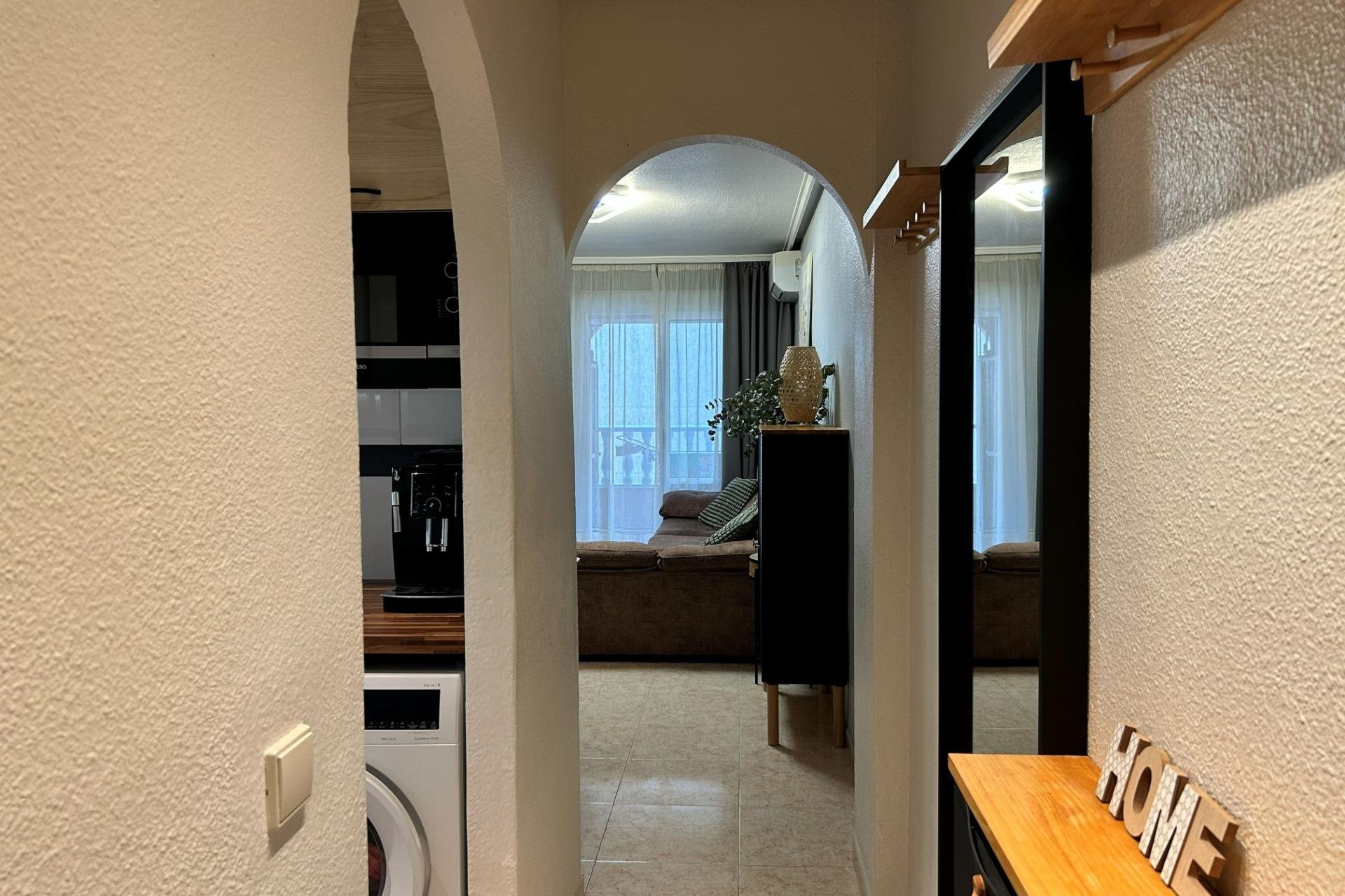 Resale - Apartamento -
Torrevieja - Centro