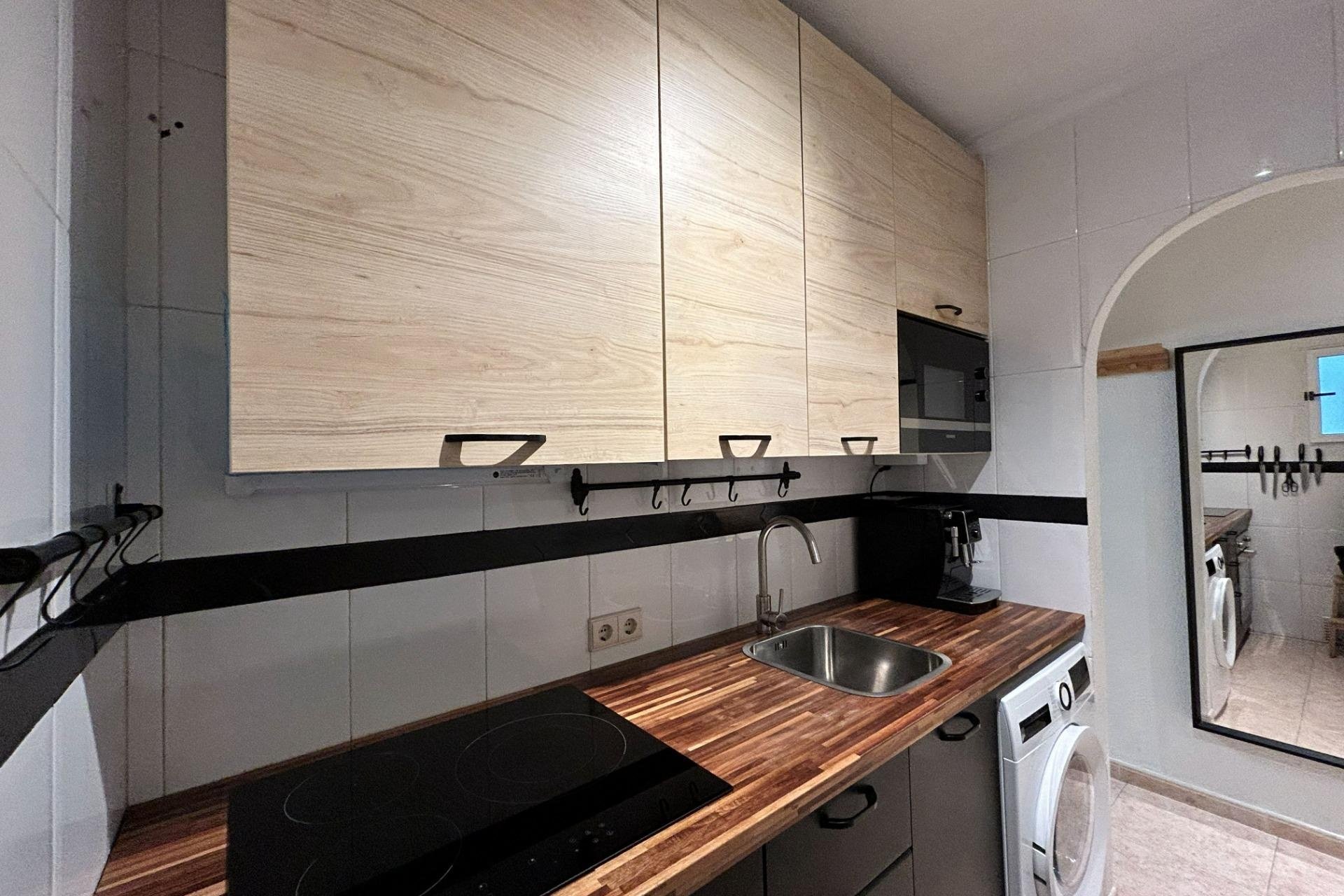 Resale - Apartamento -
Torrevieja - Centro