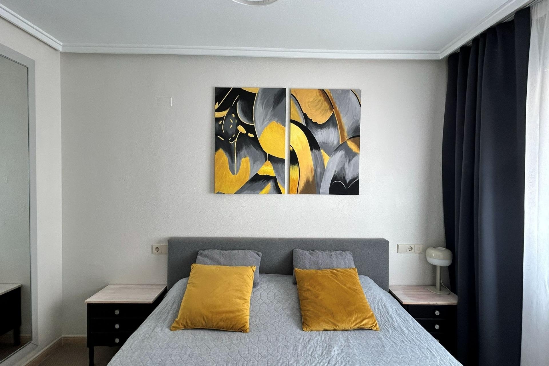 Resale - Apartamento -
Torrevieja - Centro