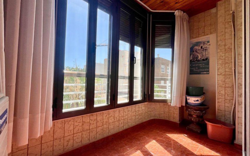 Resale - Apartamento -
Torrevieja - Centro