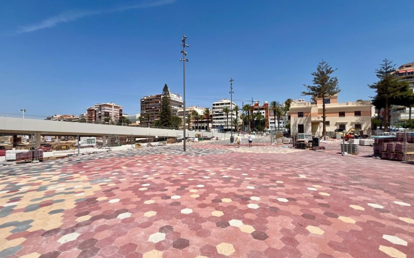 Resale - Apartamento -
Torrevieja - Centro