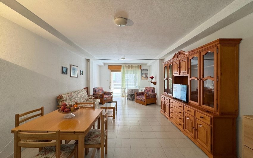 Resale - Apartamento -
Torrevieja - Centro