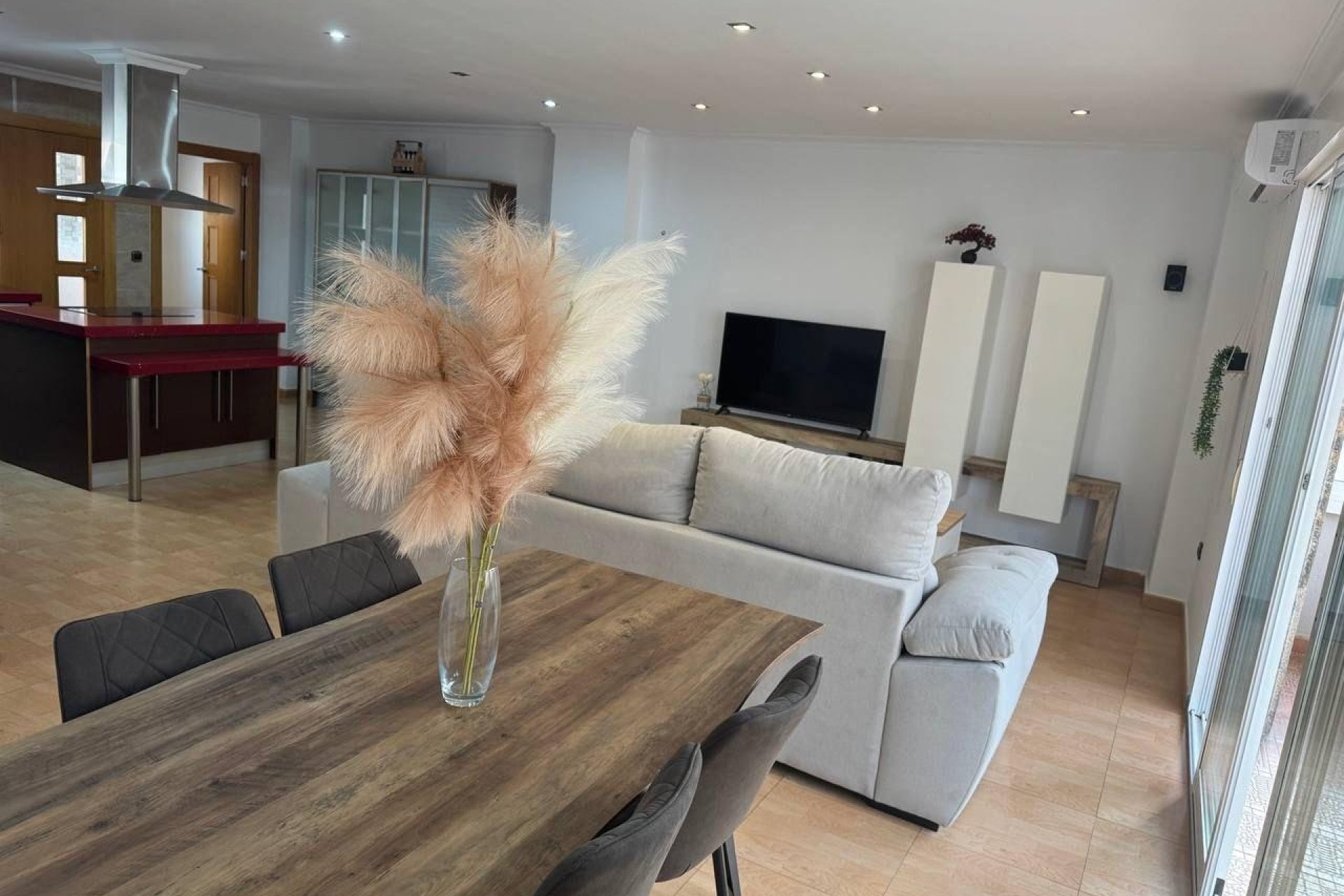 Resale - Apartamento -
Torrevieja - Centro
