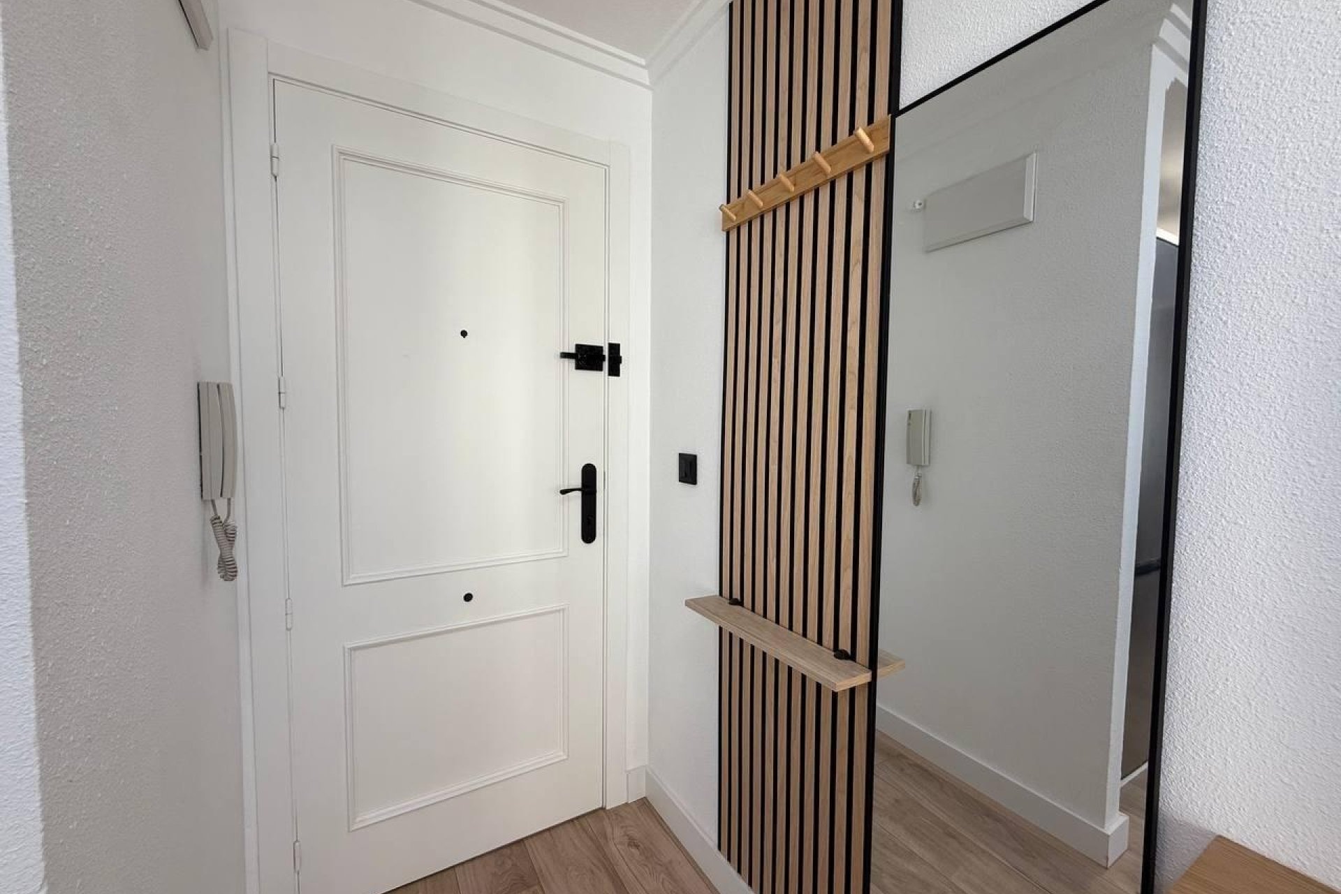 Resale - Apartamento -
Torrevieja - Centro