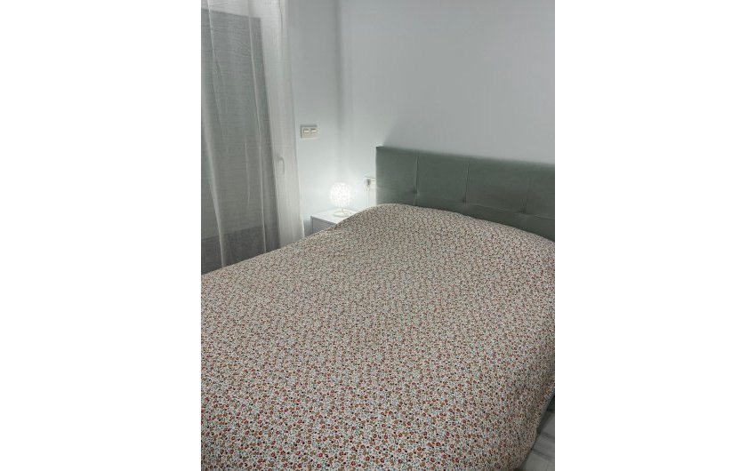 Resale - Apartamento -
Torrevieja - Centro