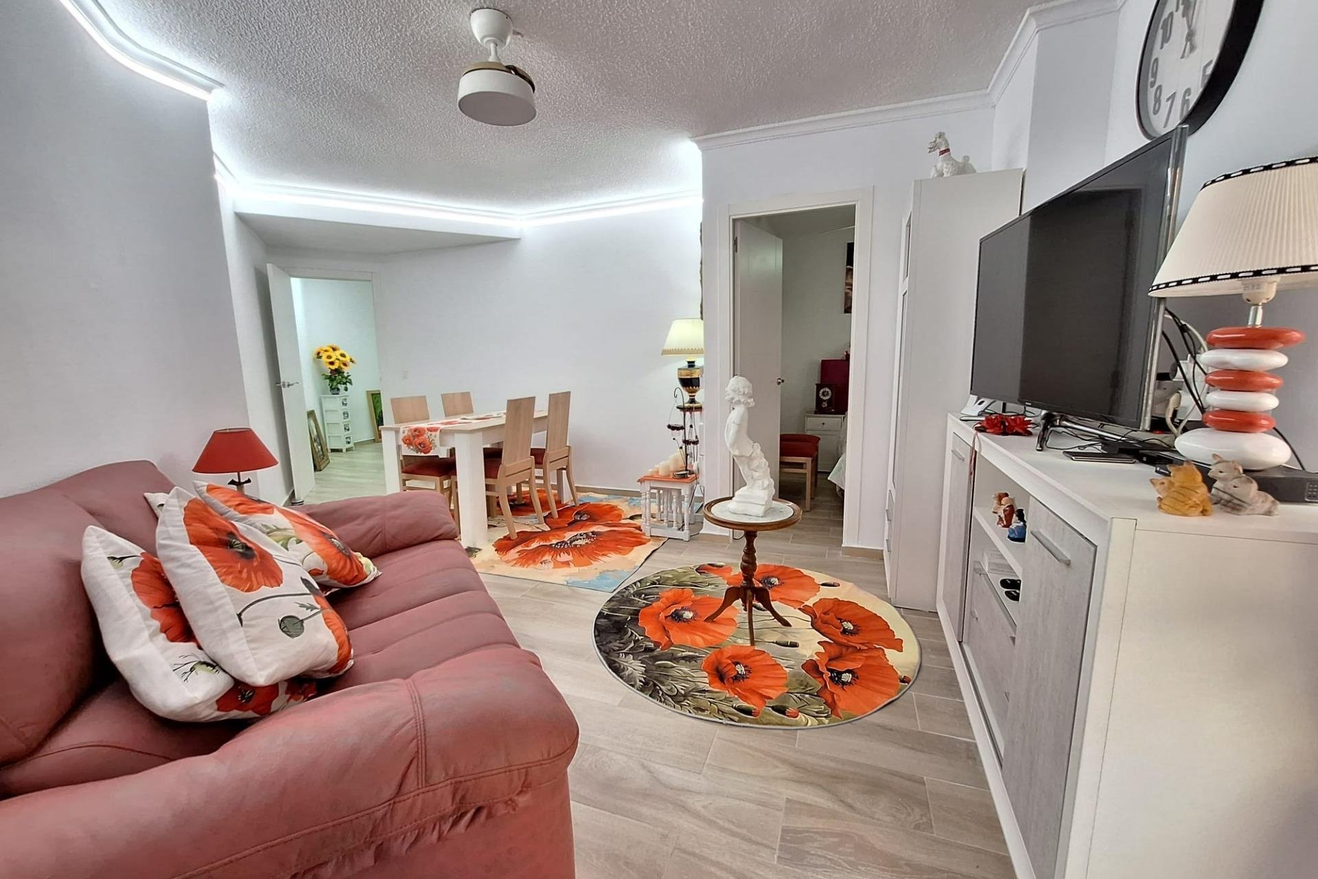 Resale - Apartamento -
Torrevieja - Playa del Cura