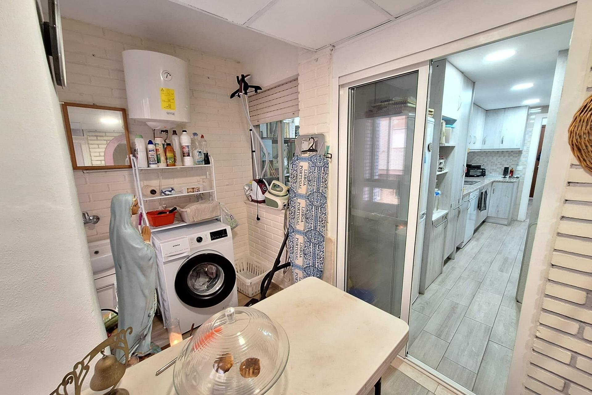 Resale - Apartamento -
Torrevieja - Playa del Cura