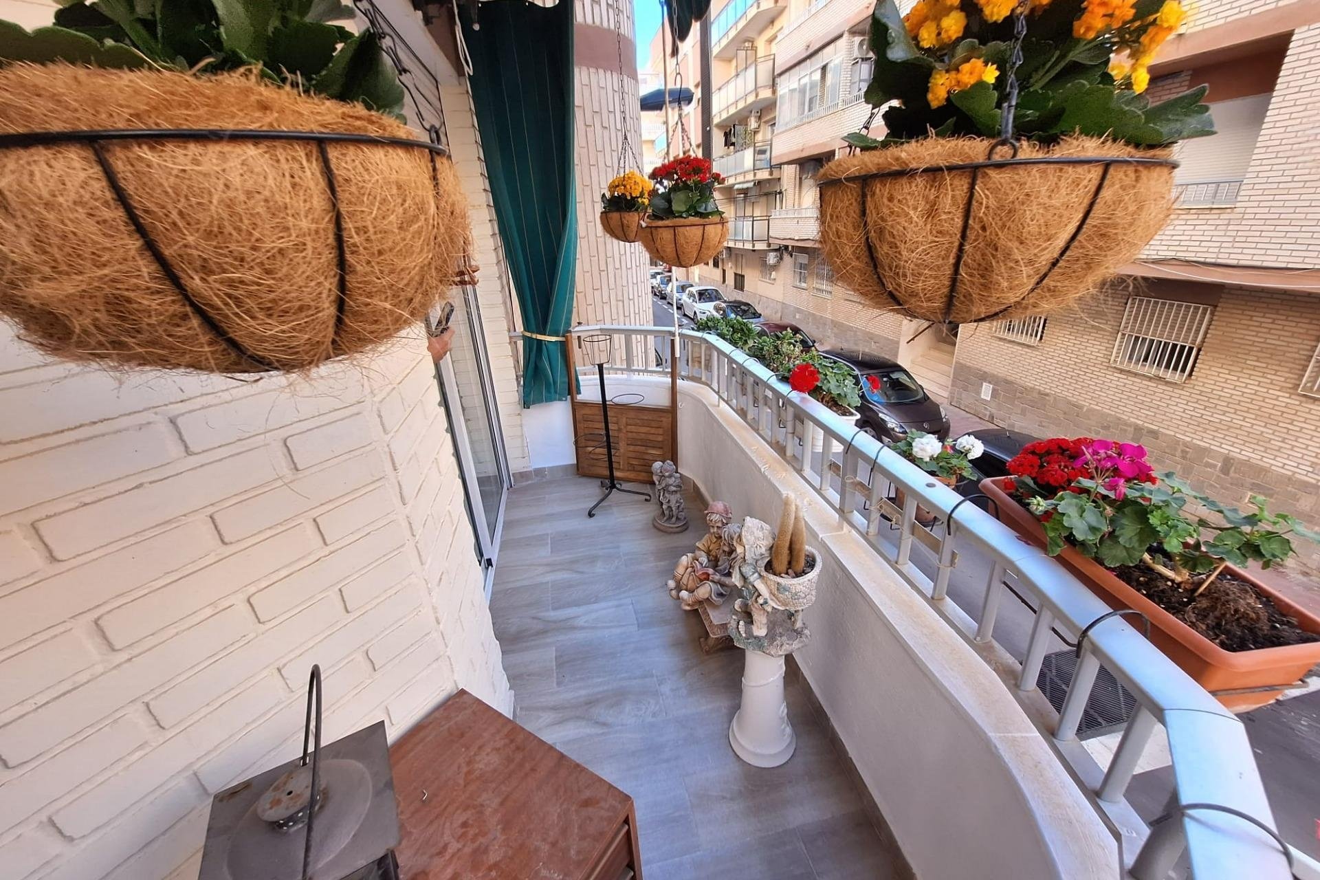 Resale - Apartamento -
Torrevieja - Playa del Cura