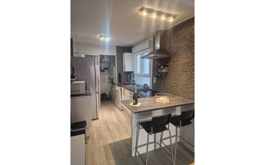 Resale - Apartamento -
Torrevieja - Playa del Cura