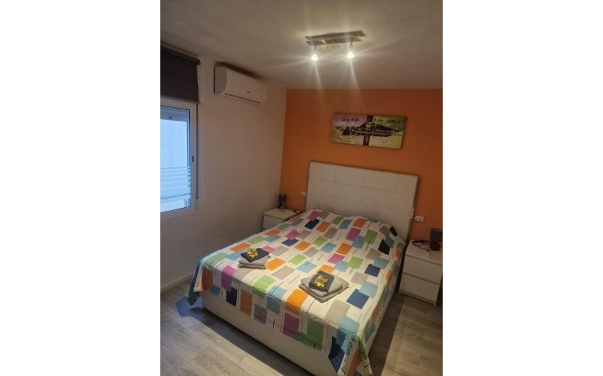 Resale - Apartamento -
Torrevieja - Playa del Cura