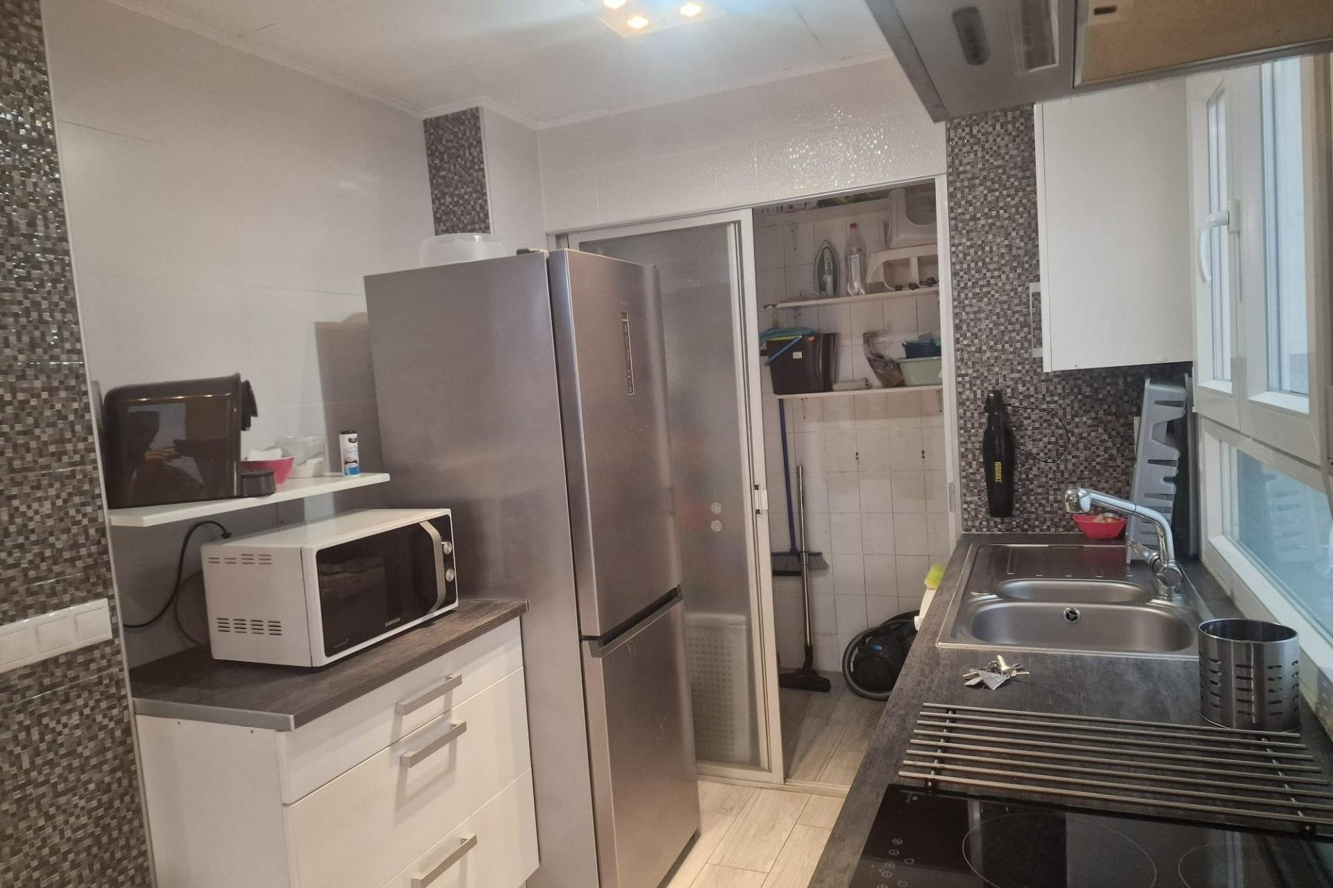 Resale - Apartamento -
Torrevieja - Playa del Cura