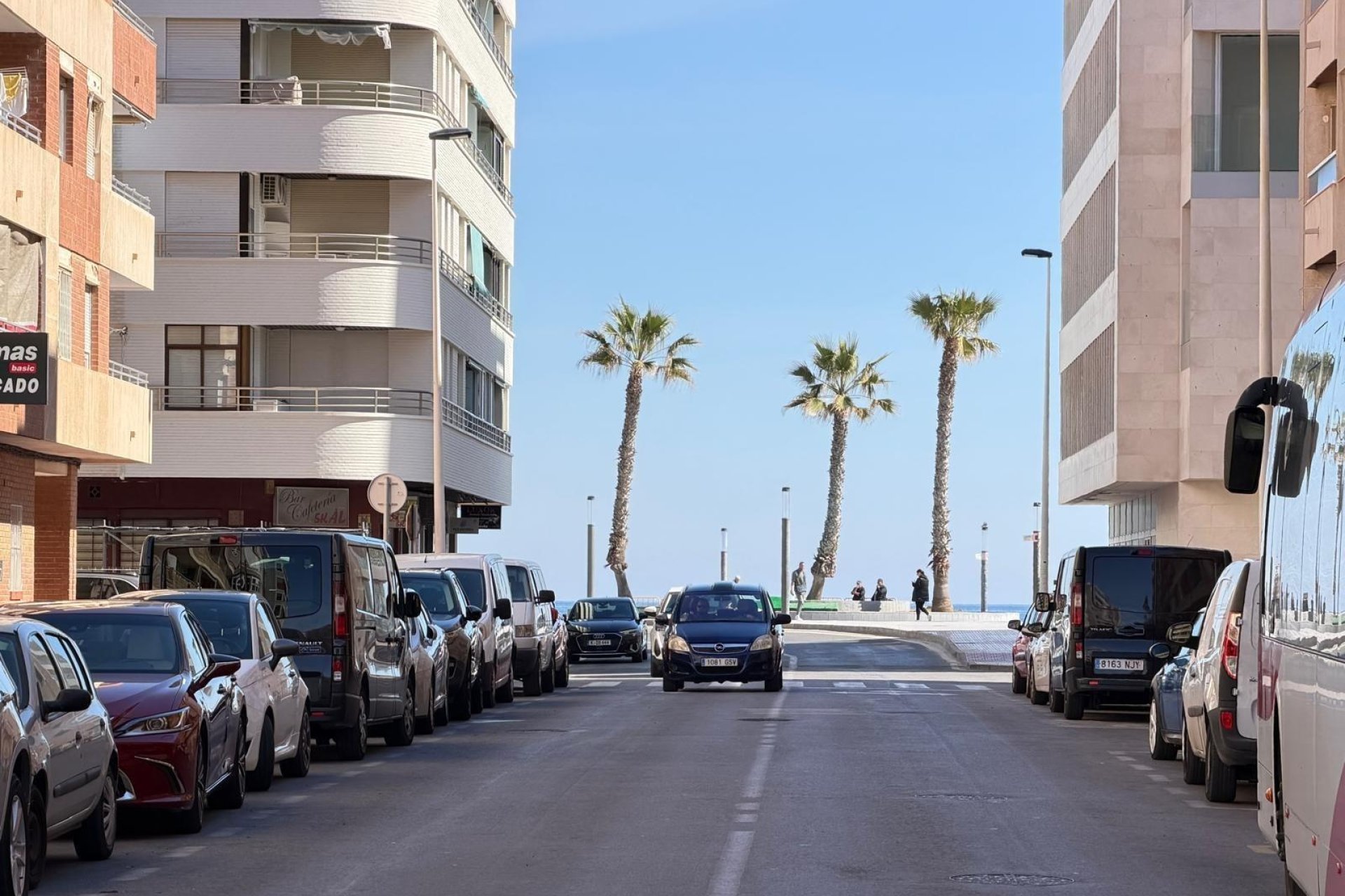 Resale - Apartamento -
Torrevieja - Playa del Cura