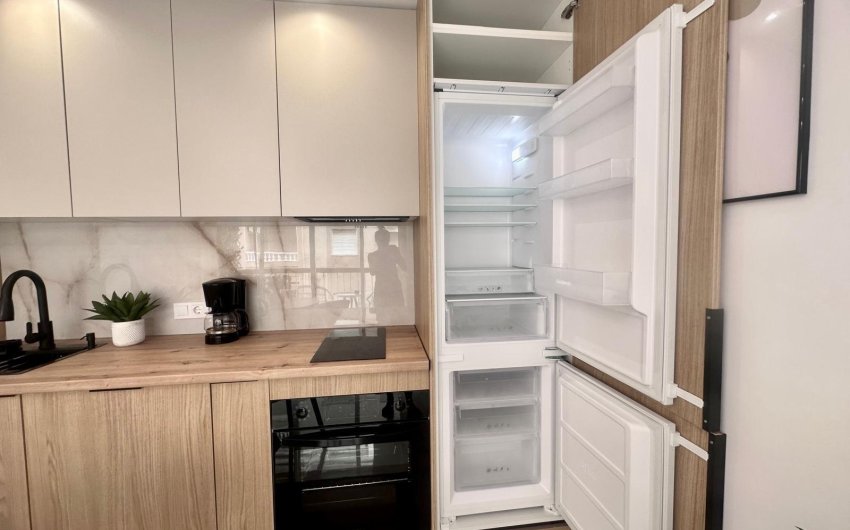 Resale - Apartamento -
Torrevieja - Playa del Cura