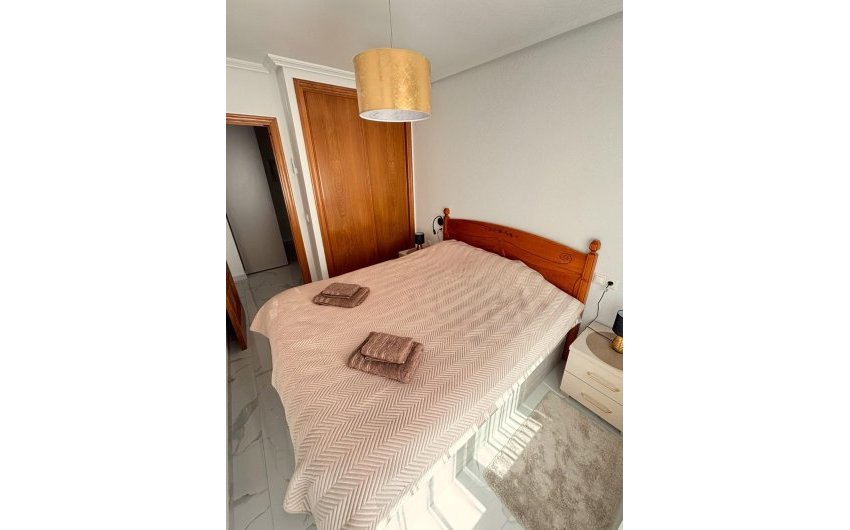 Resale - Apartamento -
Torrevieja - Playa del Cura