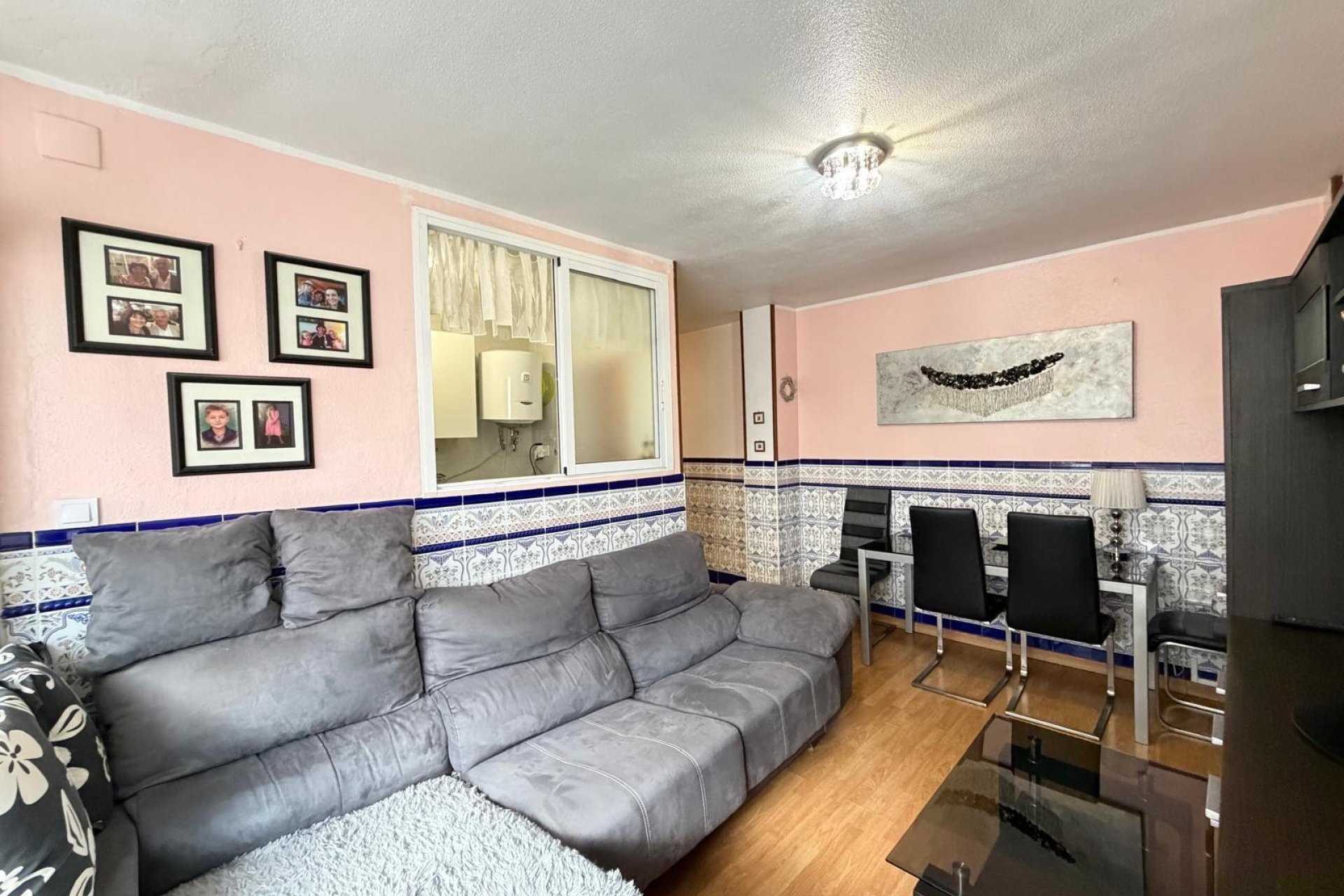 Resale - Apartamento -
Torrevieja - Playa del Cura