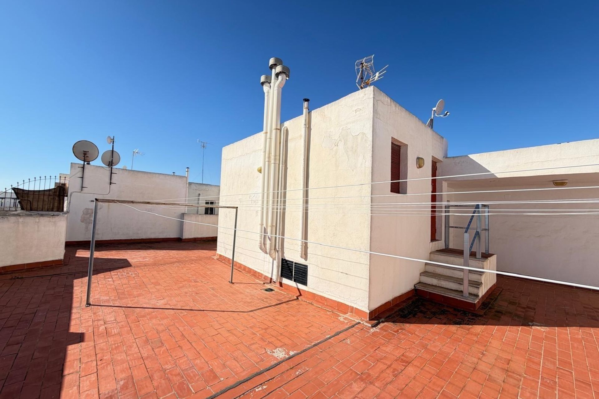 Resale - Apartamento -
Torrevieja - Playa del Cura