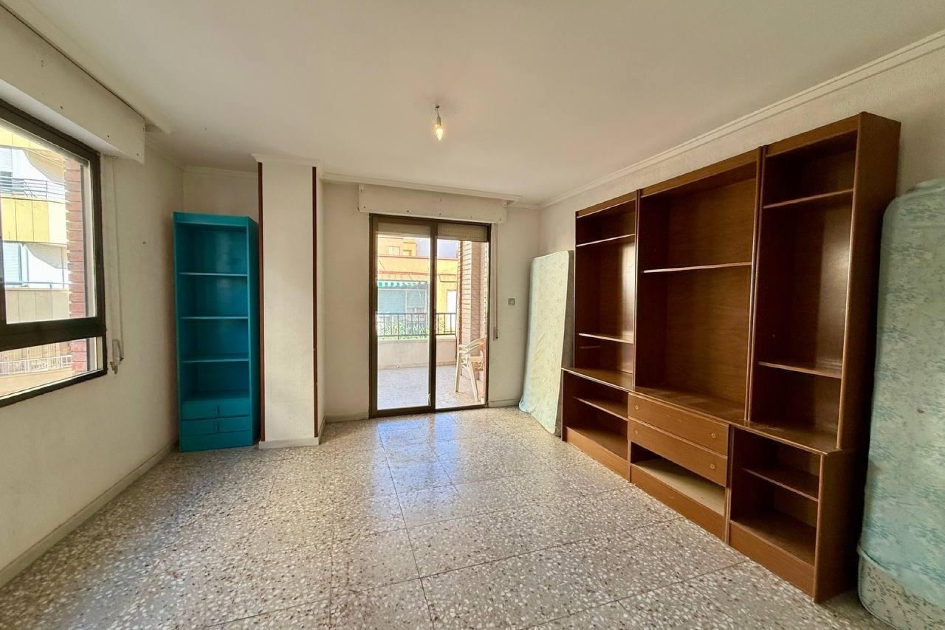 Resale - Apartamento -
Torrevieja - Playa del Cura