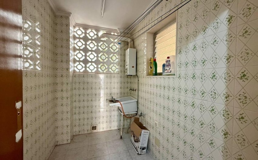 Resale - Apartamento -
Torrevieja - Playa del Cura