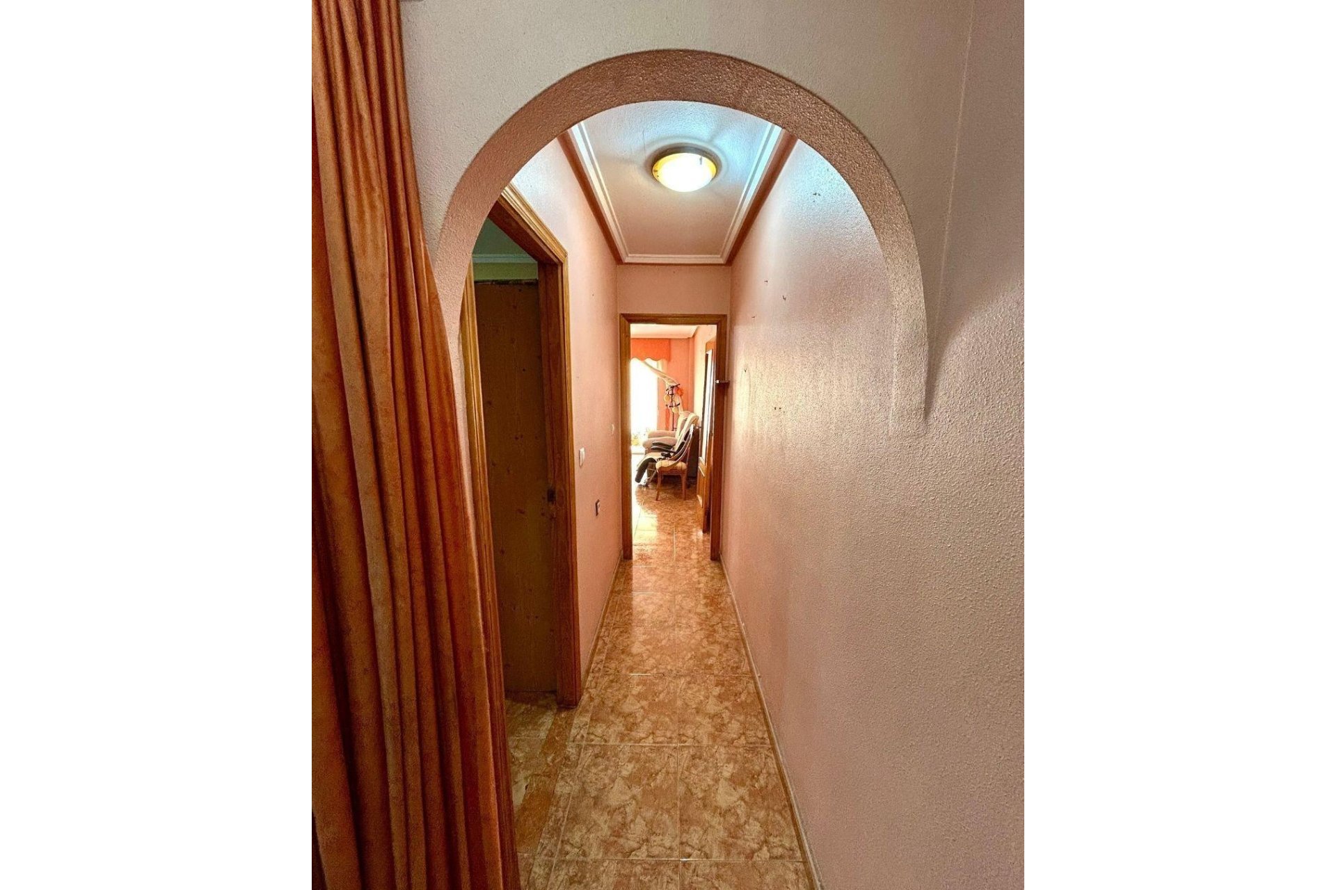 Resale - Apartamento -
Torrevieja - Playa del Cura