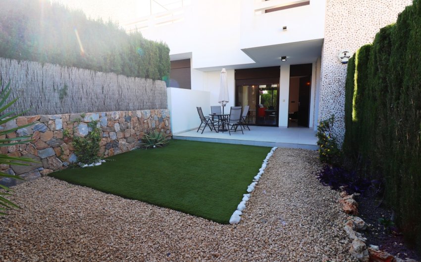 Resale - Apartment -
Algorfa - La finca Golf