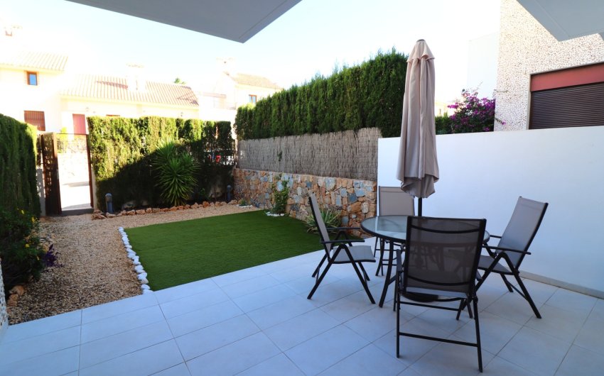 Resale - Apartment -
Algorfa - La finca Golf