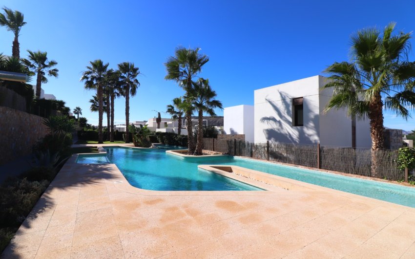 Resale - Apartment -
Algorfa - La finca Golf