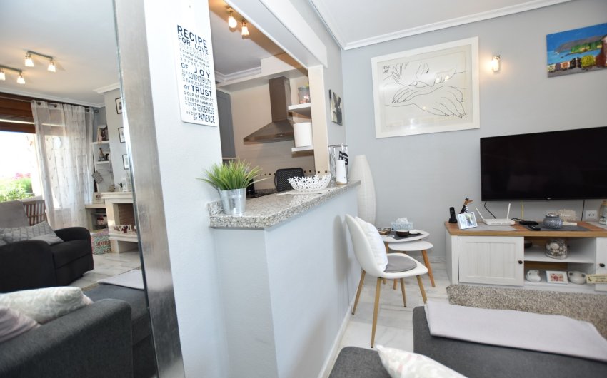 Resale - Apartment -
Algorfa - La finca Golf