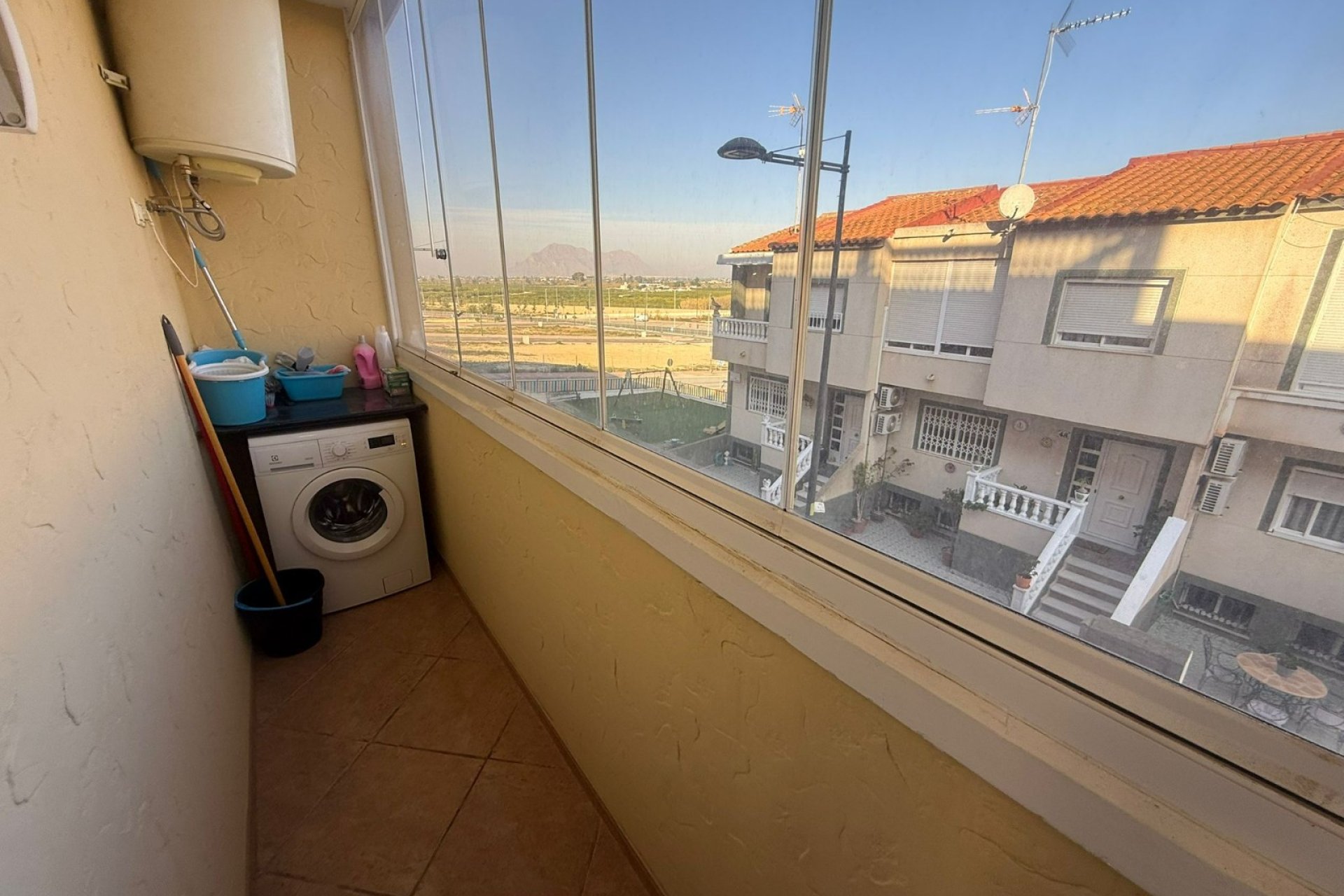 Resale - Apartment -
Algorfa