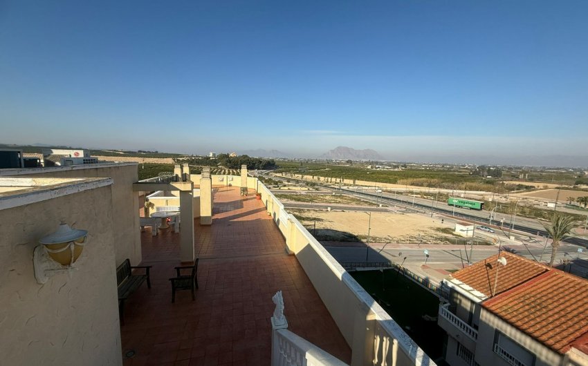 Resale - Apartment -
Algorfa