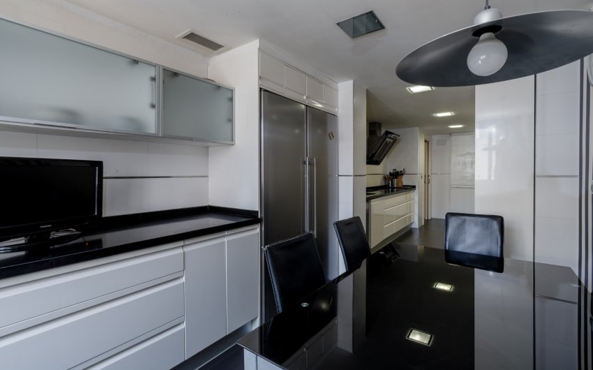 Resale - Apartment -
Alicante - Center