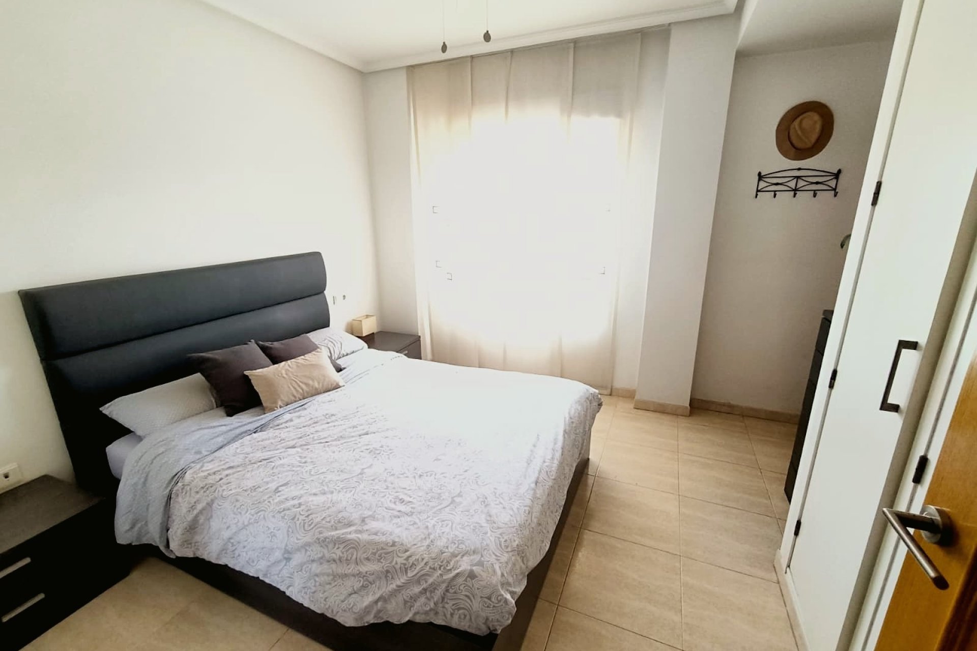 Resale - Apartment -
Almoradí