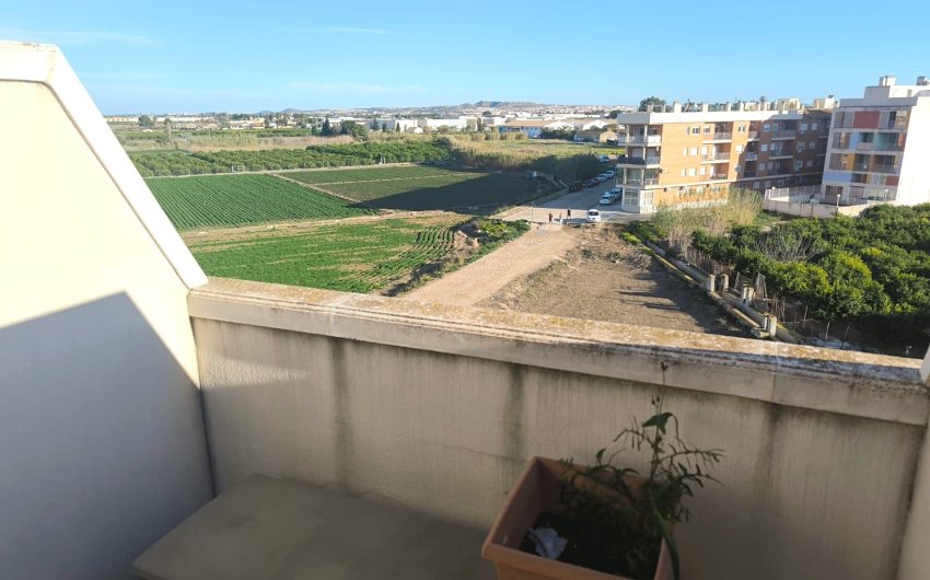 Resale - Apartment -
Almoradí