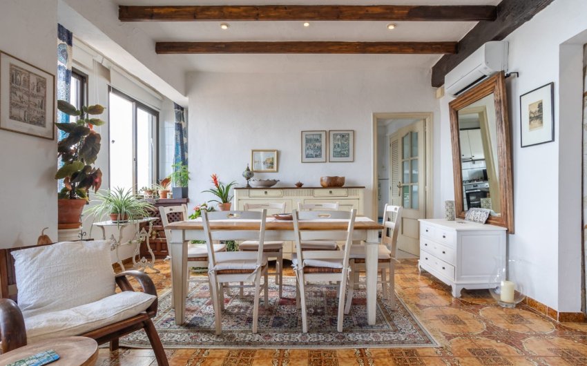 Resale - Apartment -
Altea