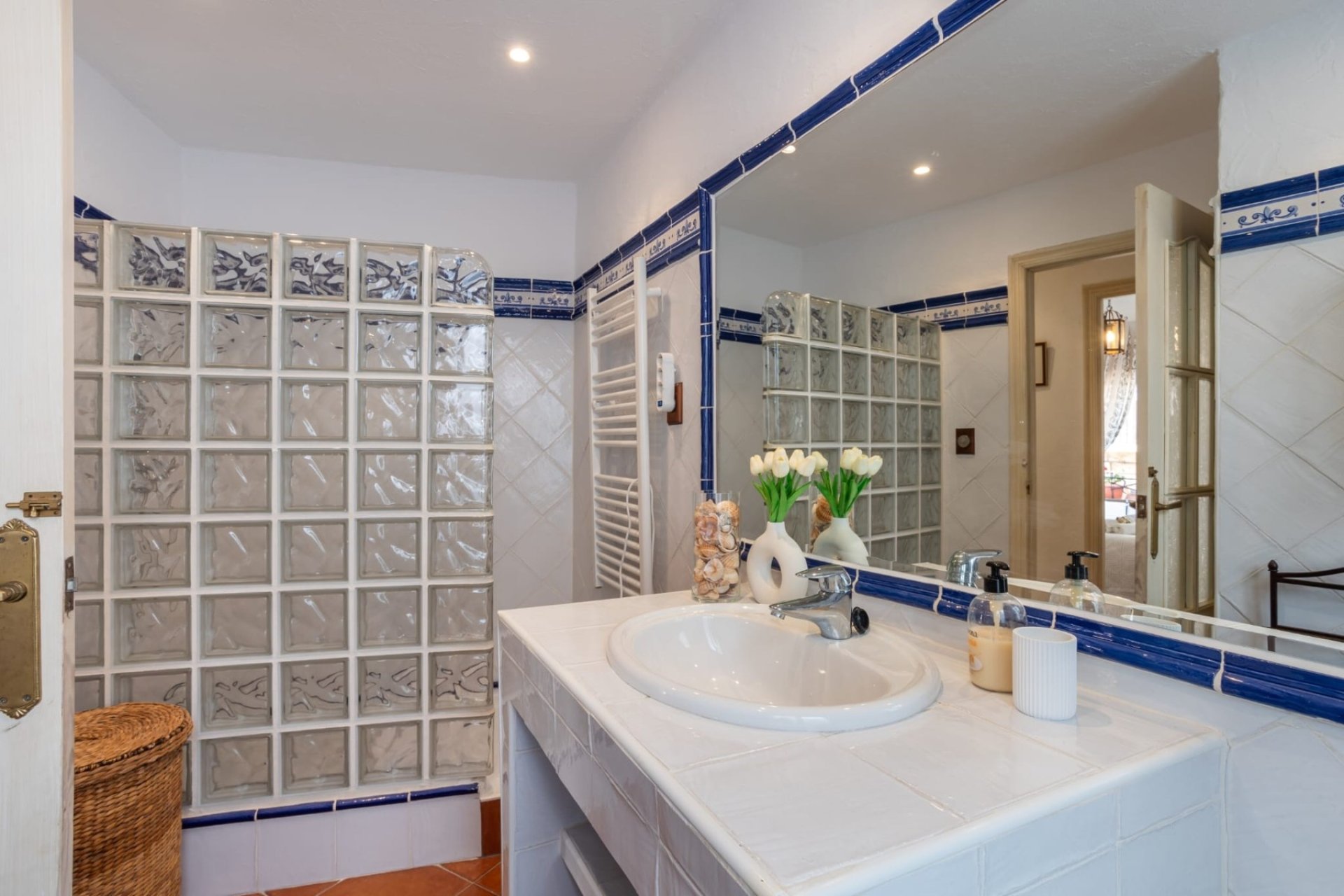 Resale - Apartment -
Altea