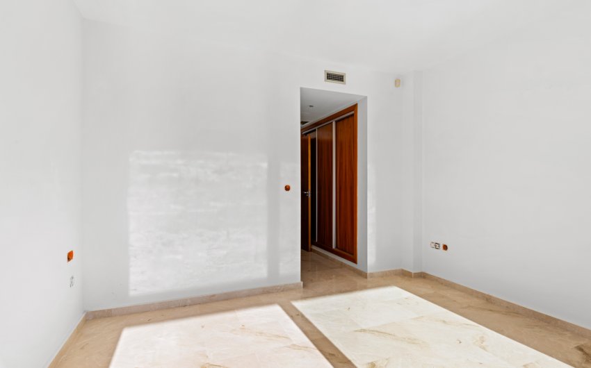 Resale - Apartment -
Altea