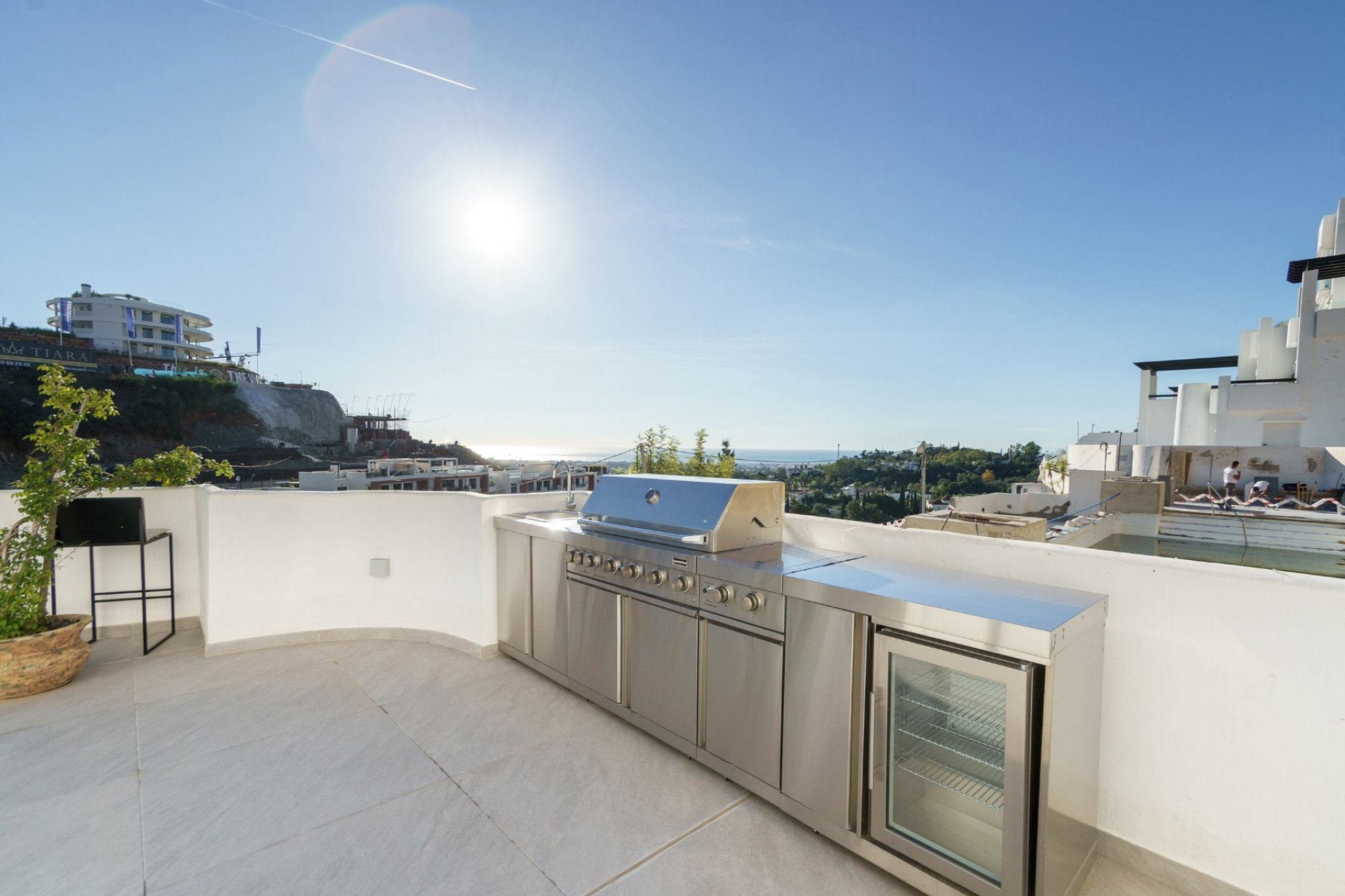 Resale - Apartment -
Benahavis - La Quinta