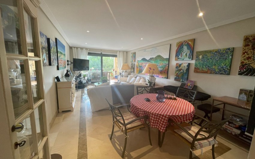 Resale - Apartment -
Benahavis - Los Arqueros