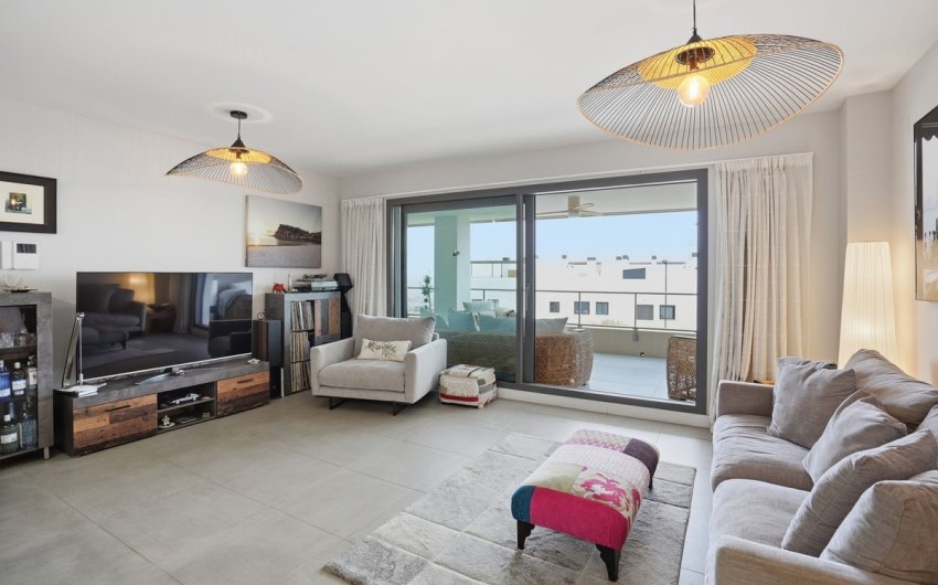 Resale - Apartment -
Benalmádena - Costa del Sol